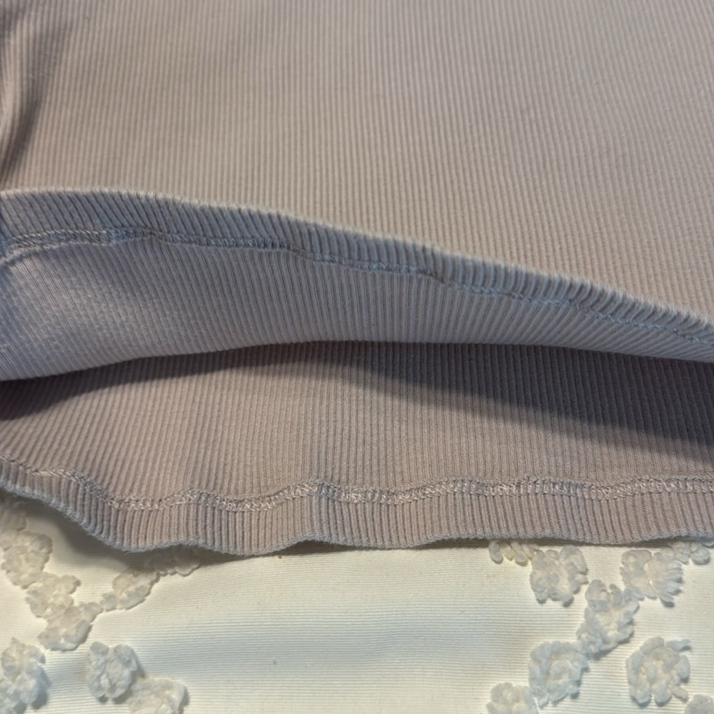 TNA Gray Ribbed Tank Top - Picture 3 of 5